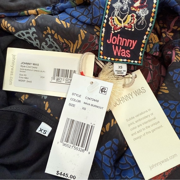 Johnny Was Nash Burnout Velvet Patchwork 3/4 Bell Sleeve Dress XS NWT $445 - Picture 6 of 13